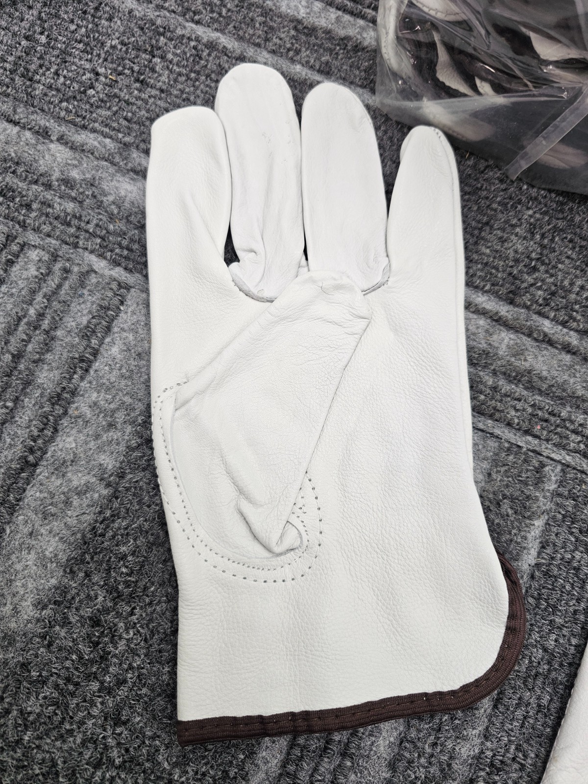(12 PAIRS) PIP 68-162/L White Large Grain Cowhide Leather Driver’s Gloves