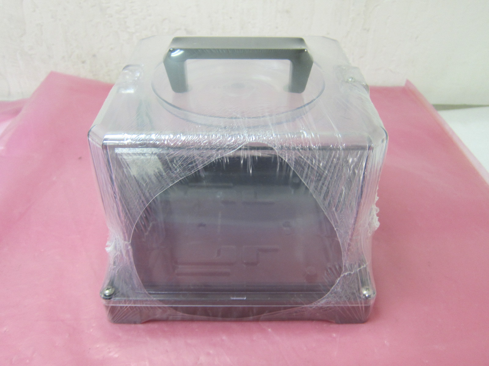 Asyst 4001-1354-01, SMIF Pod, for wafer Casette transport, 150mm, Hoop 402867
