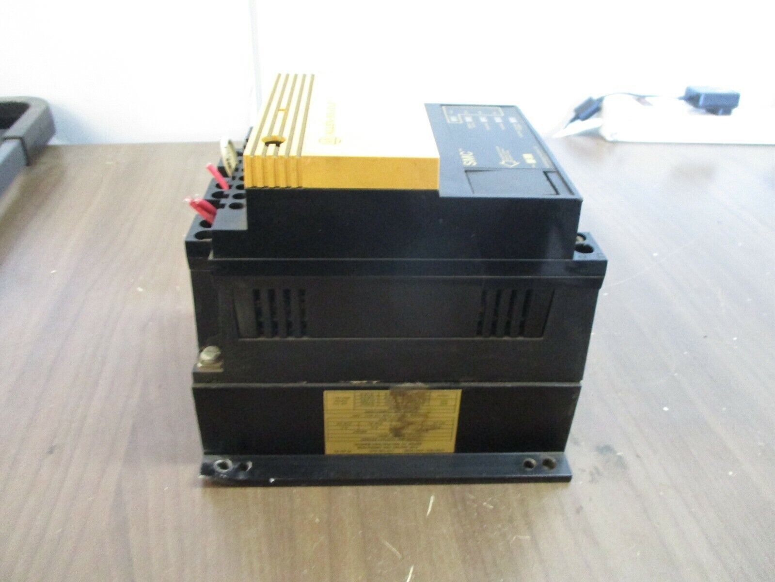 Allen-Bradley SMC Soft Start 150-A24NBD Ser. A 15HP 200-460V Used