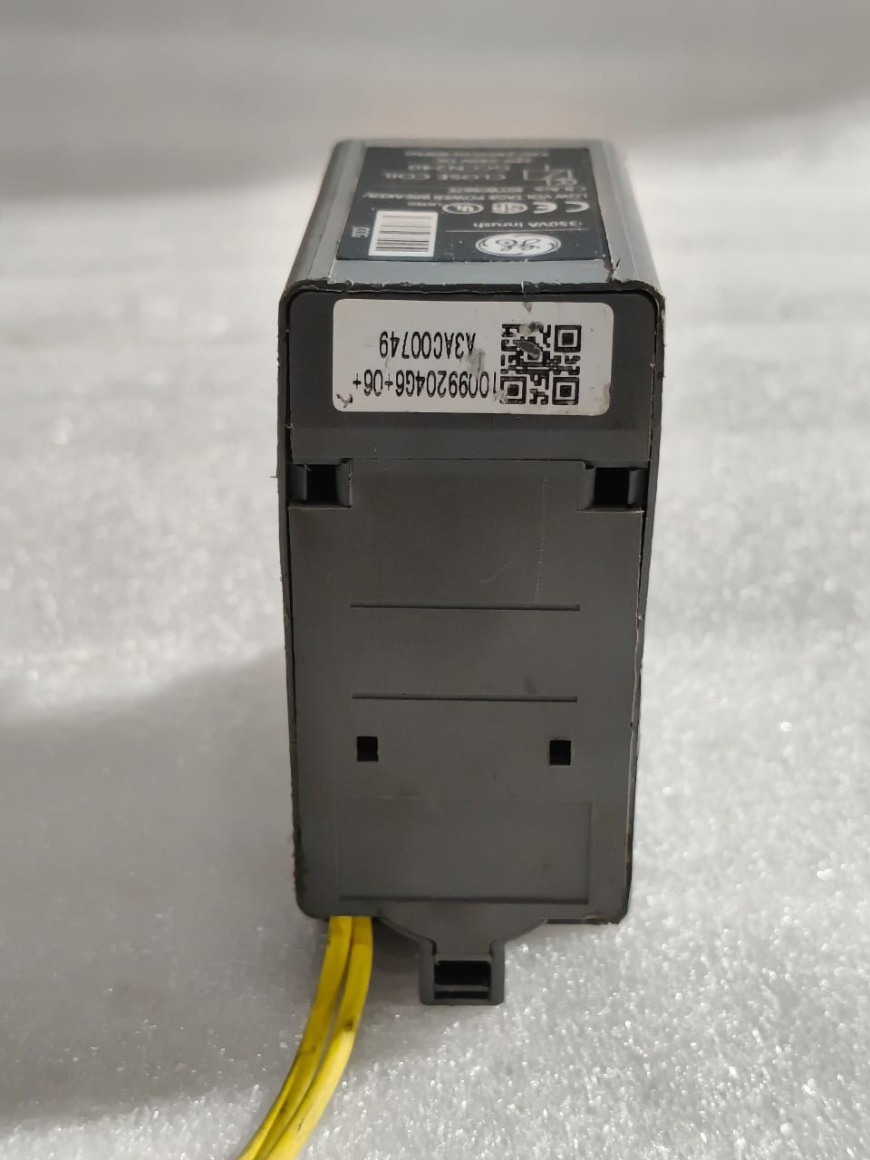 GE GCCN240 CLOSE COIL 220-240V DC 350VA LOW VOLTAGE POWER BREAKER FAST