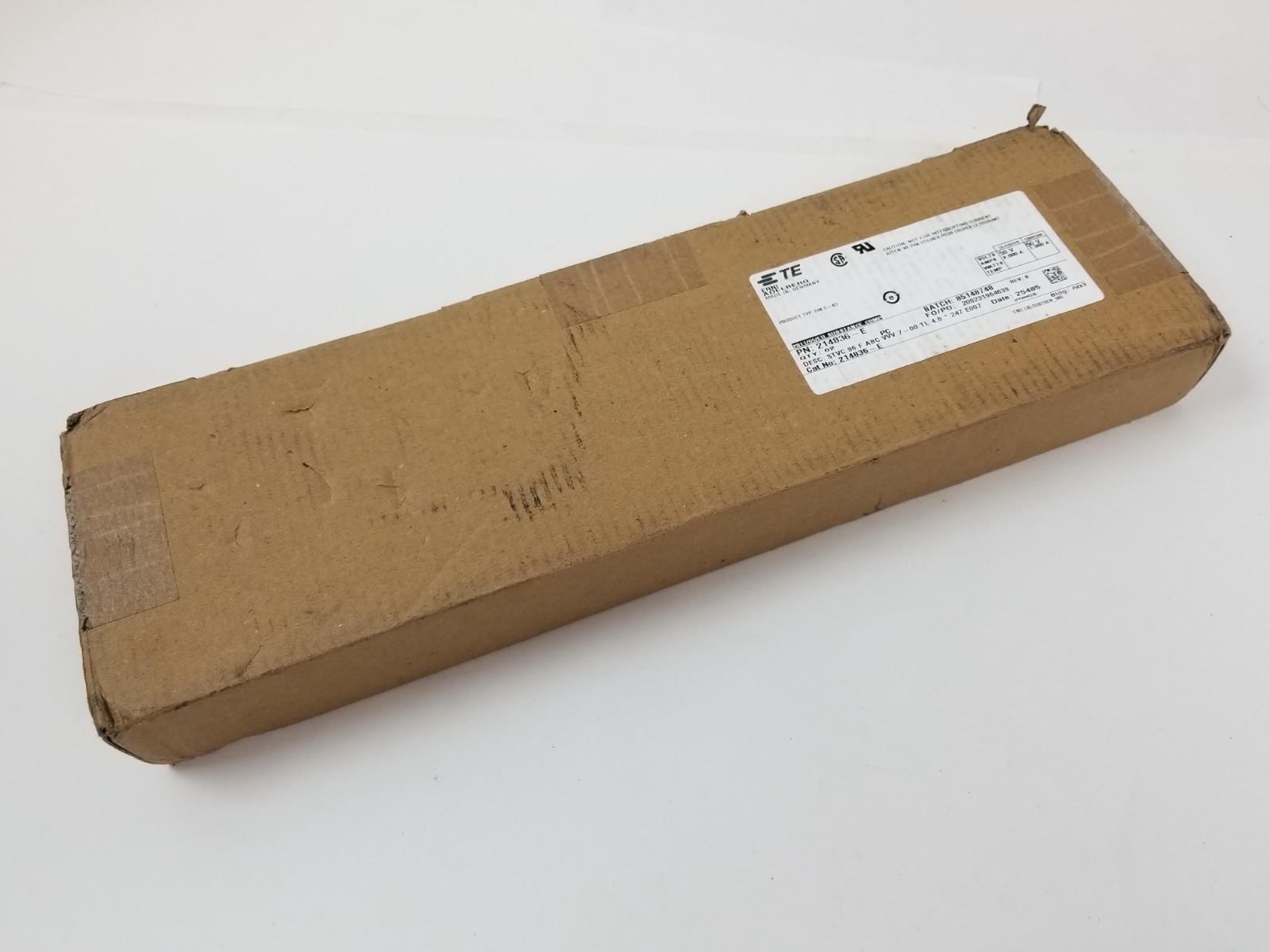 62ct TE Connectivity 214836-E Eurocard Connectors 96-Position ERNI Female NEW