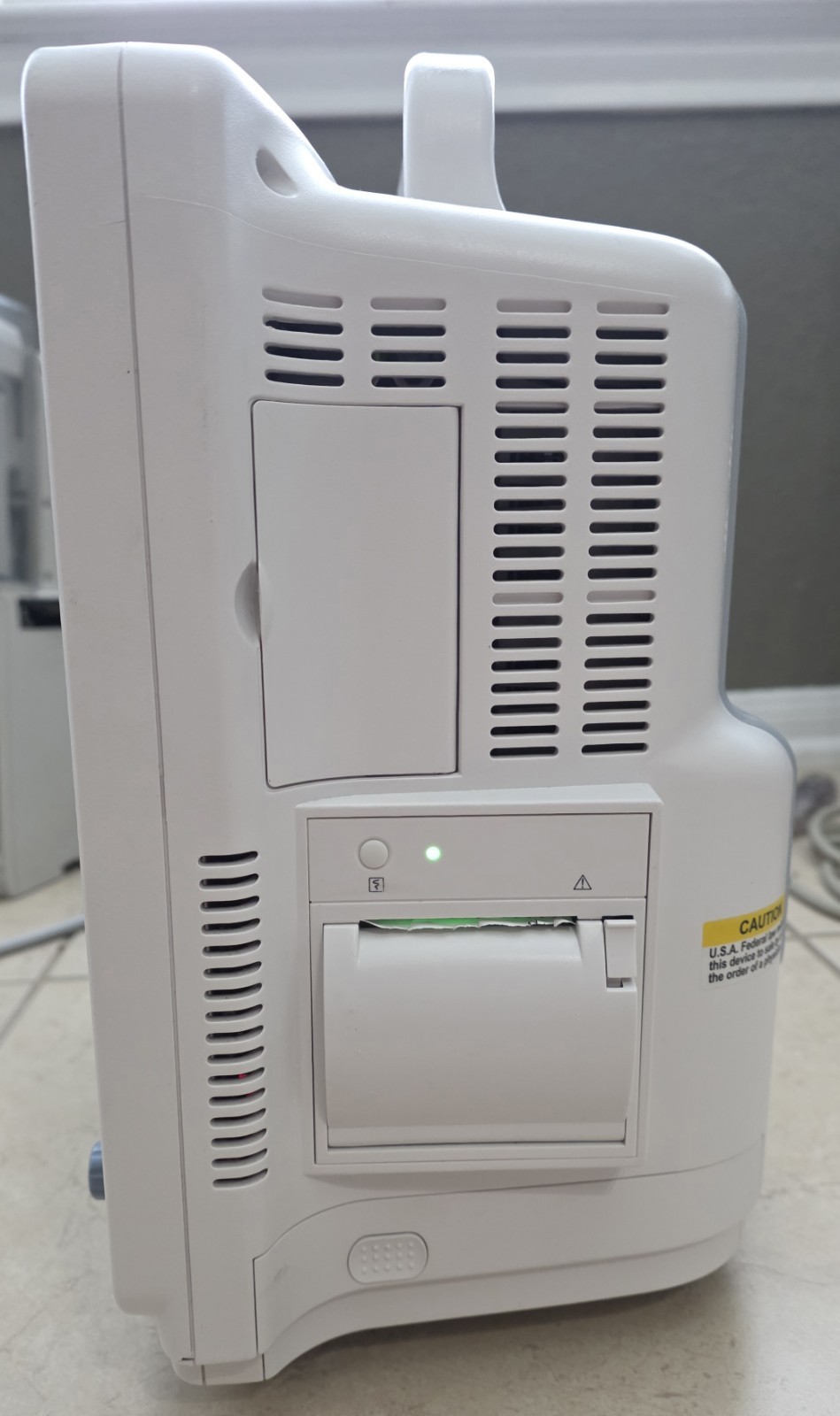 Mindray Passport 12M Patient Monitor – Powers On & Operating – Monitor Only
