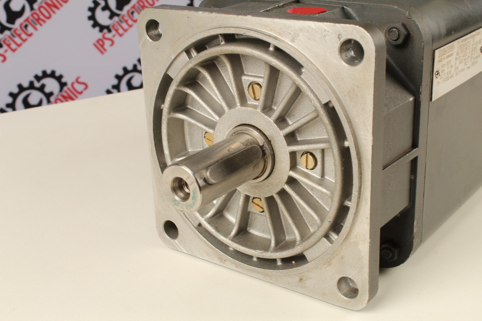 Siemens 1FT5072-0AC71-2 (Servo Motor) – 6 months warranty