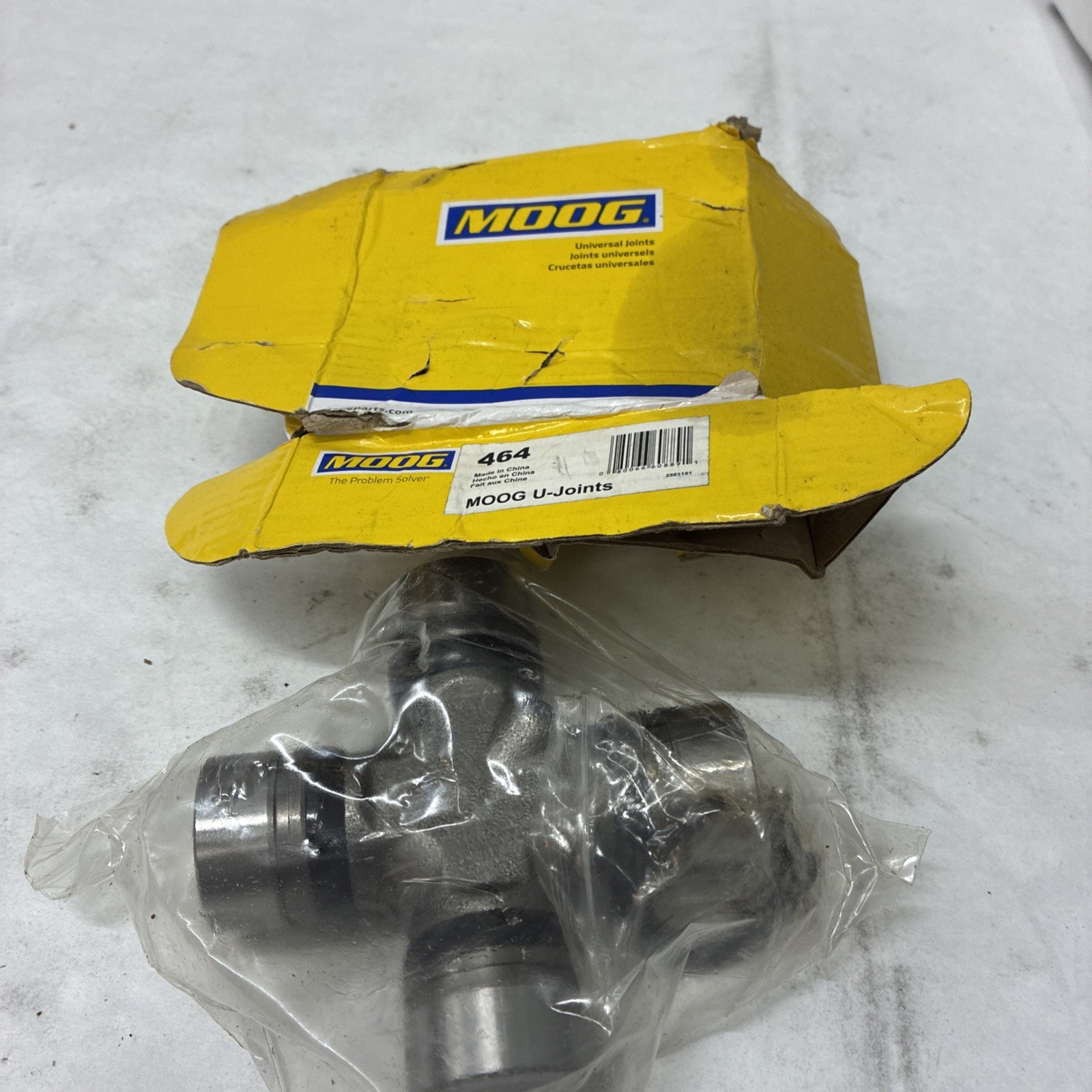 MOOG 464 Greaseable Premium Universal Joint for Dodge Ram 2500