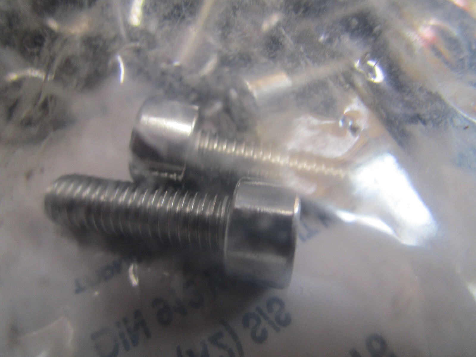 M5-0.8 x 16mm ISO 4762/DIN 912 Hex A2-70 Stainless Steel Socket Cap Screw QTY 50