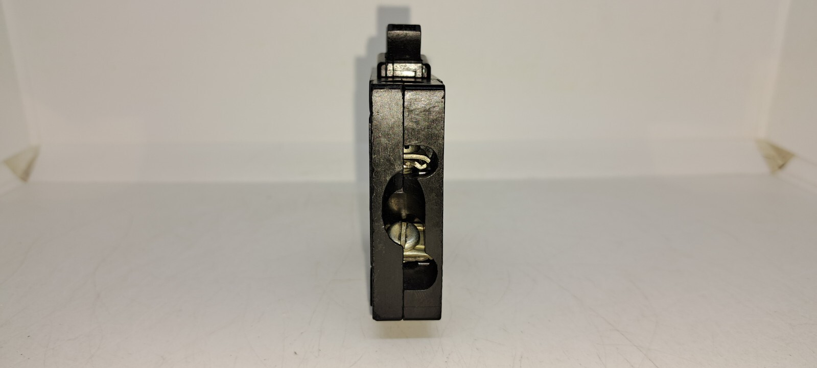 Square D QO2020 20 Amp 1 Pole Piggyback Circuit Breaker CLIP QOT2020