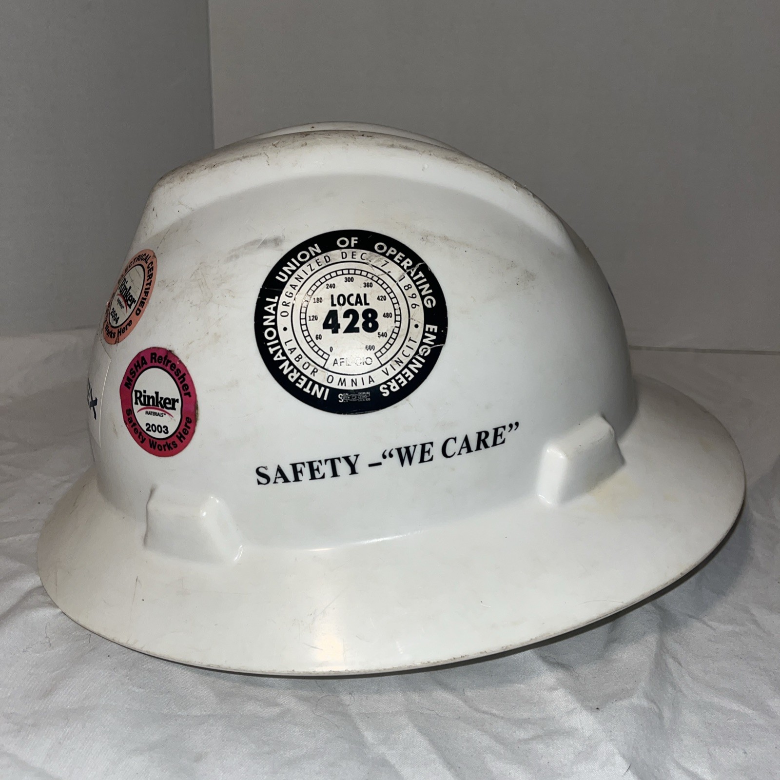 MSA V-Gard ANSI Z89.1 Class E / G 1997 White Medium 7 Safety Hard Hat CEMEX WEAR
