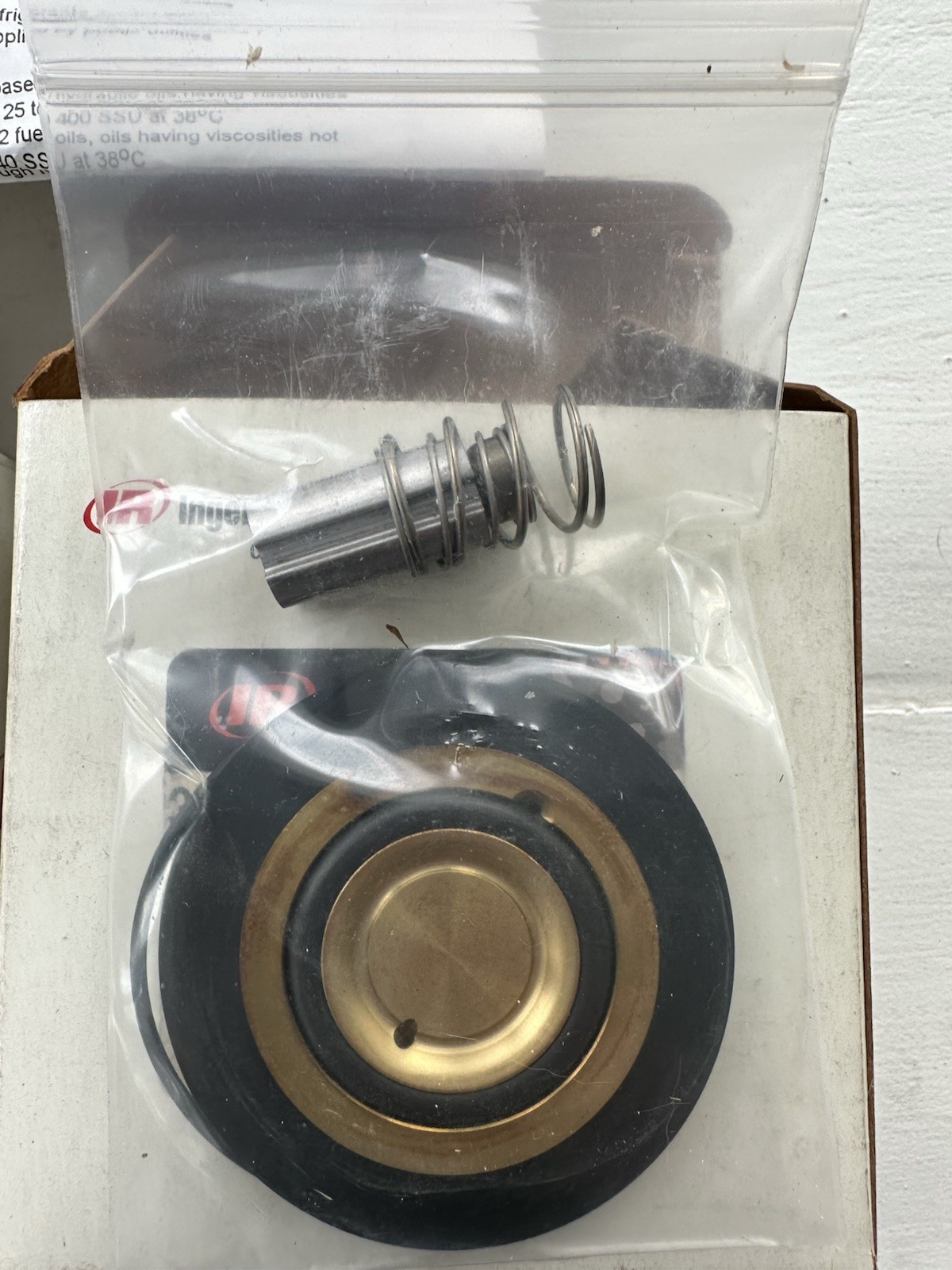 Ingersoll Rand Valve Repair Kit with extra new parts. 37960929
