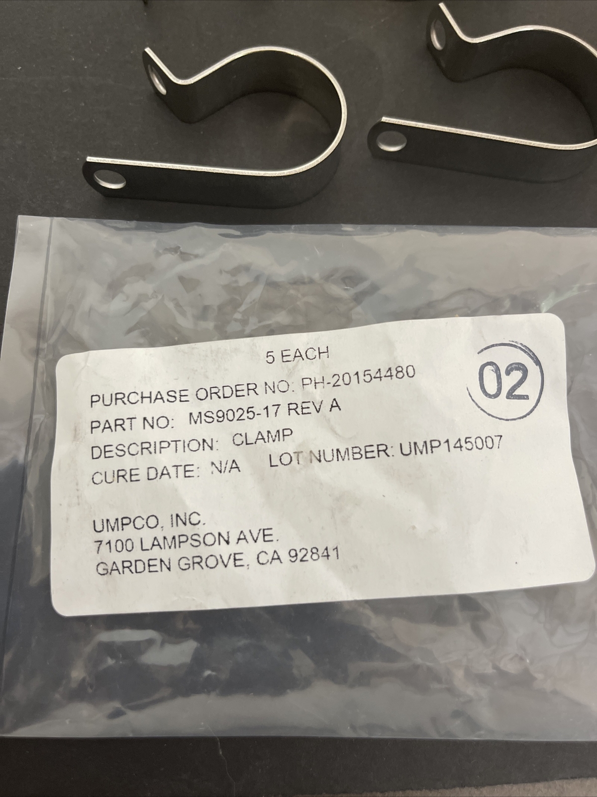 (5) 1- 1/8″ Id X 1 – 13/16 Long 321 Stainless Steel Loop Clamp, Umpco Ms9025-17