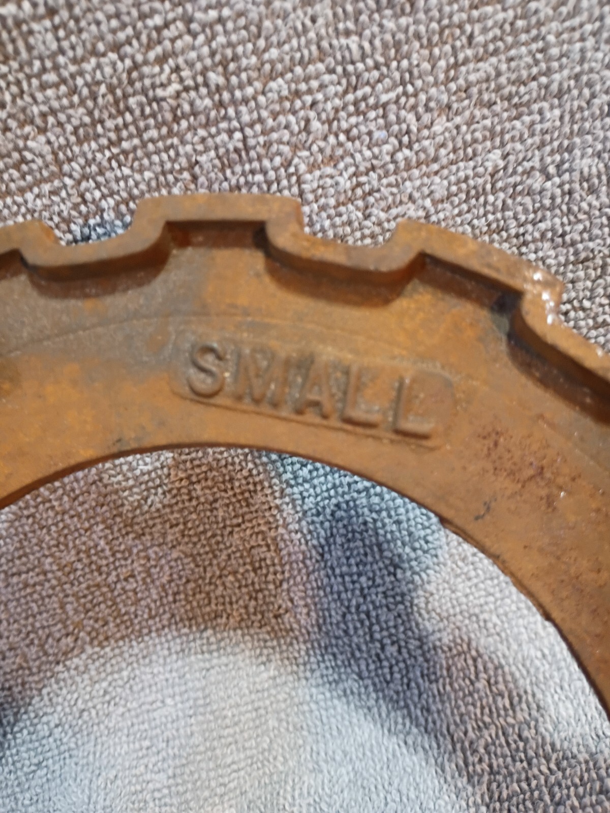 Black Hawk F440 CAST IRON SEED PLANTER PLATE F 440 Special Small 16 Cell Flats
