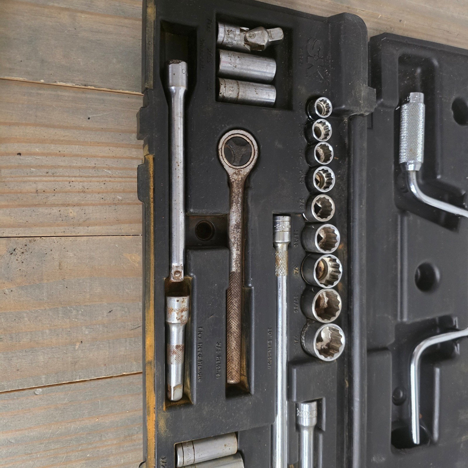 SK-Tools Socket Set 3/8 Inch Drive Silver – 24 Piece SAE + Metric with case.