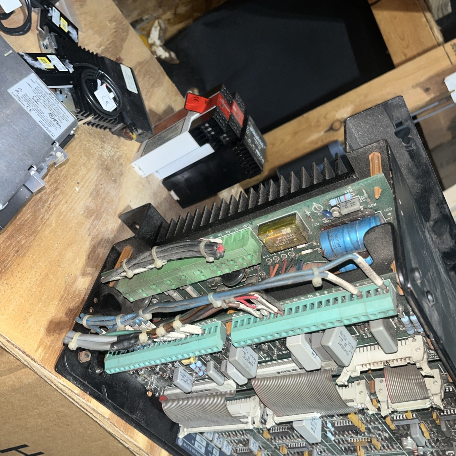 ALLEN BRADLEY 1318-BOA020 SER. Listed as Used Or Not Working Nor Sure