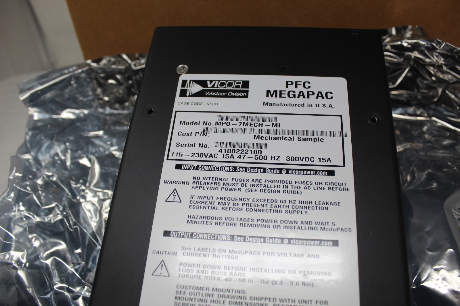 New in box Vicor PFC MEGAPAC Modular Power Supply 300VDC 15A MPO-7MECH-MI