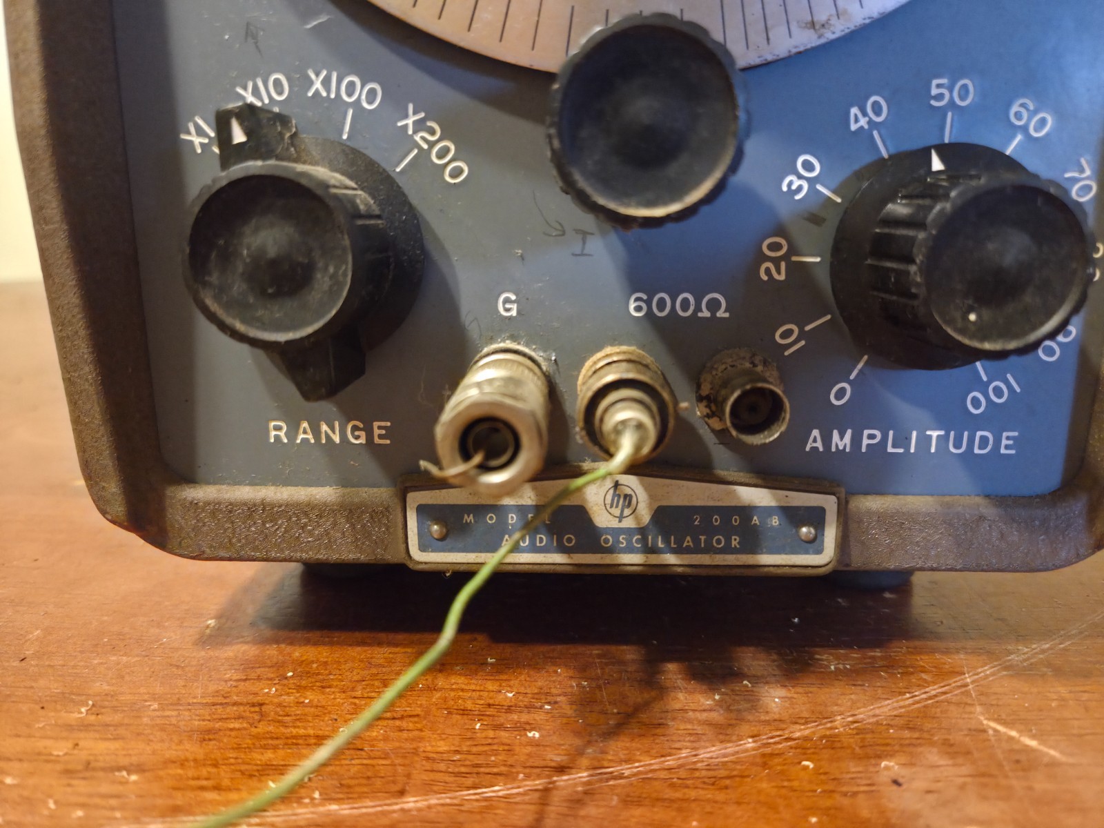 HP Hewlett Packard 200AB Audio Oscillator Powers On Vintage Test Equipment