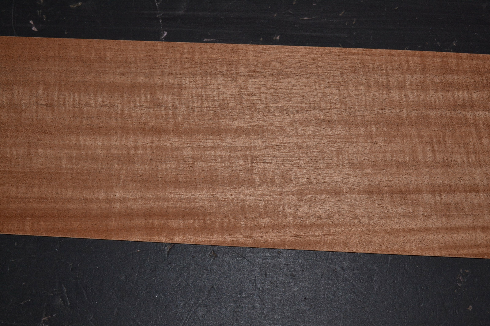 Mahogany Raw Wood Veneer Sheets 6 x 39 inches 1/42nd 6770-42