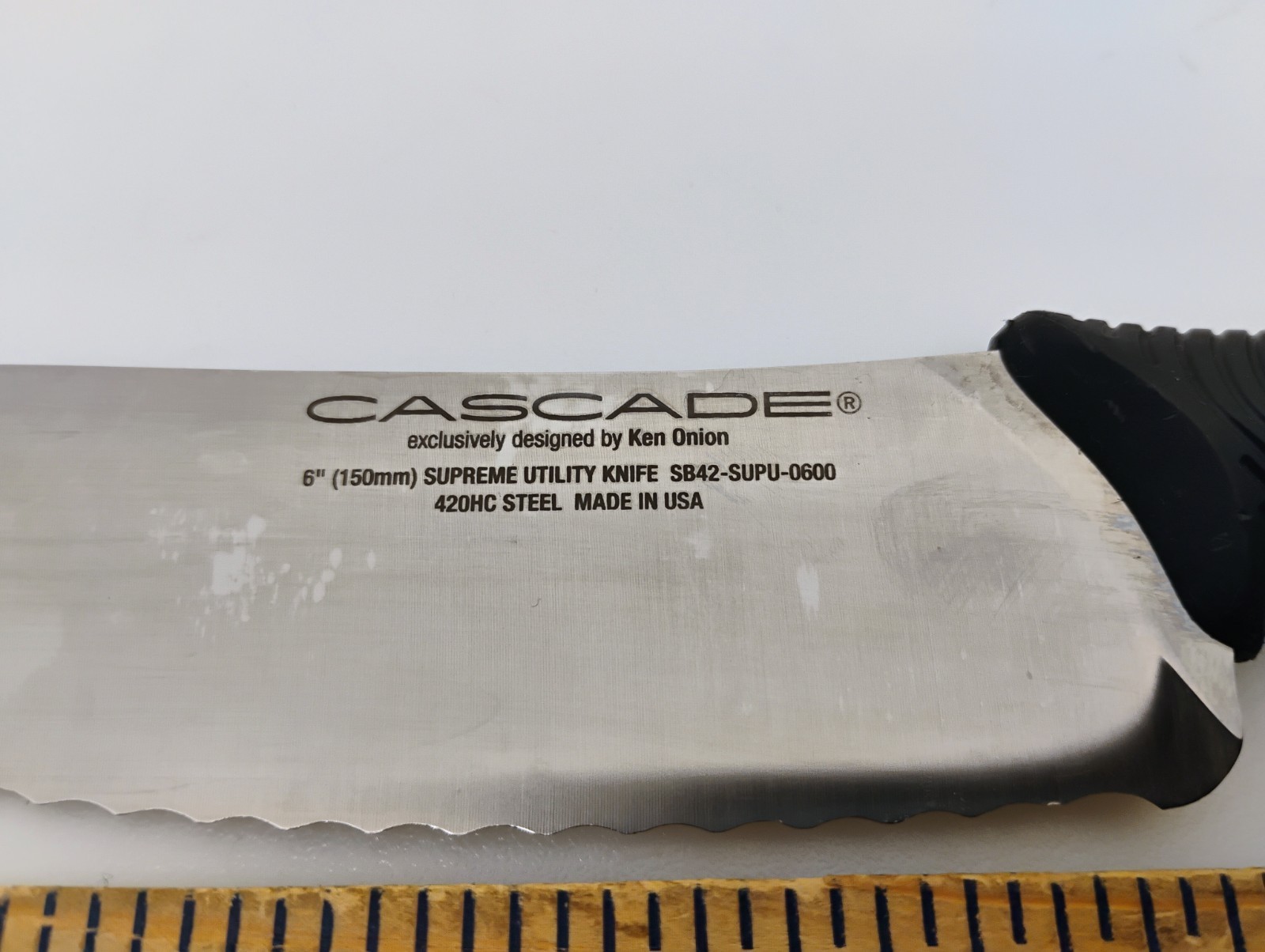 Cascade USA Ken Onion Culinary Design 6″ Scalloped Edge Sandwich Utility Knife
