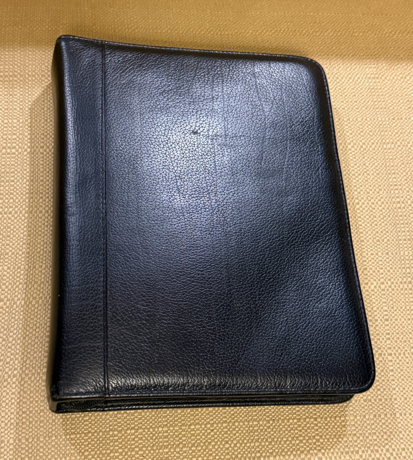 Franklin Quest Classic Black Pebble Leather Zip Around Binder 7-Ring Organizer
