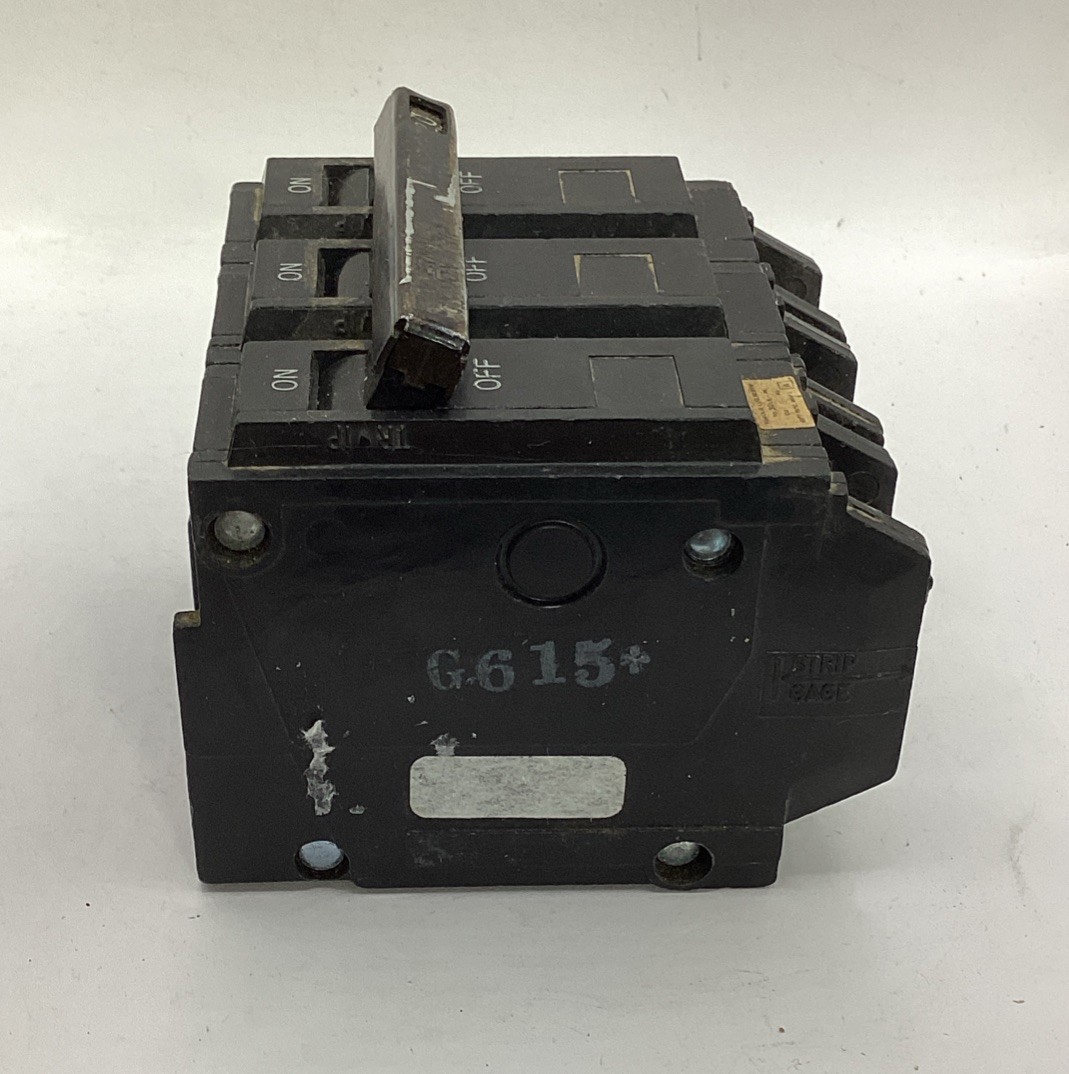 Used GE THQL32020 3 Pole 20 Amp 240VAC⚪️