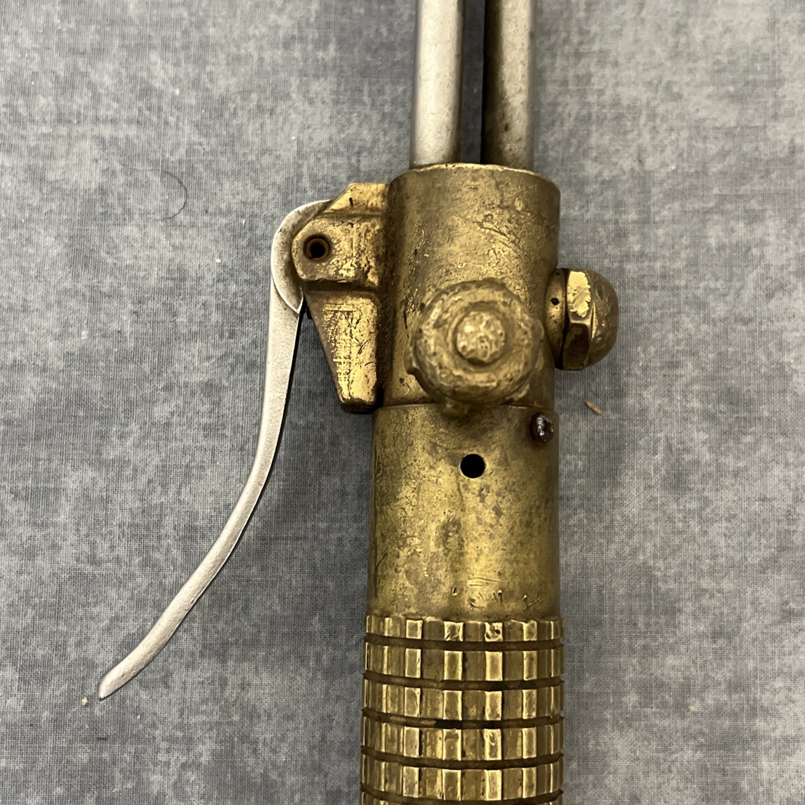 Airco 822 9516 Cutting Torch 20″ Heavy Duty Airco Corn Cob (Untested) READ DESCR