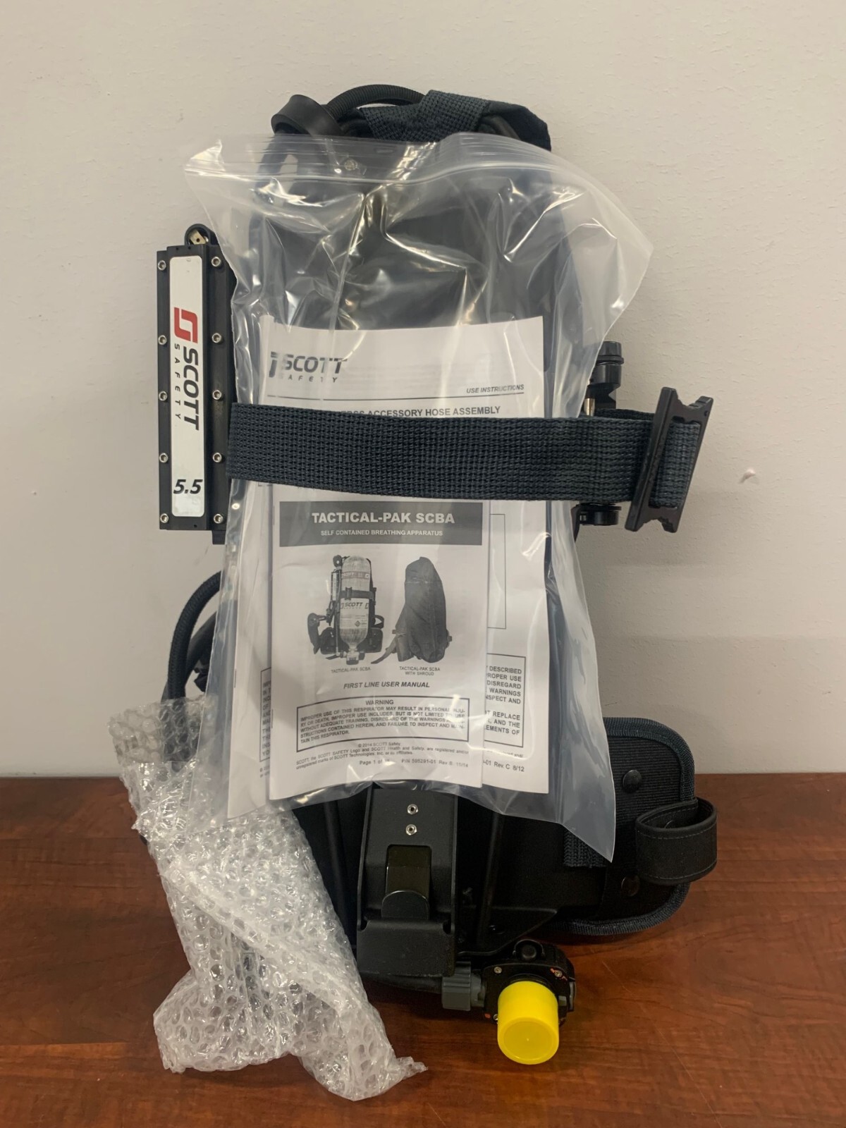 BRAND NEW 3M Scott Safety Air-Pak 5.5 Harness SCBA Fire Breathing Apparatus 5500