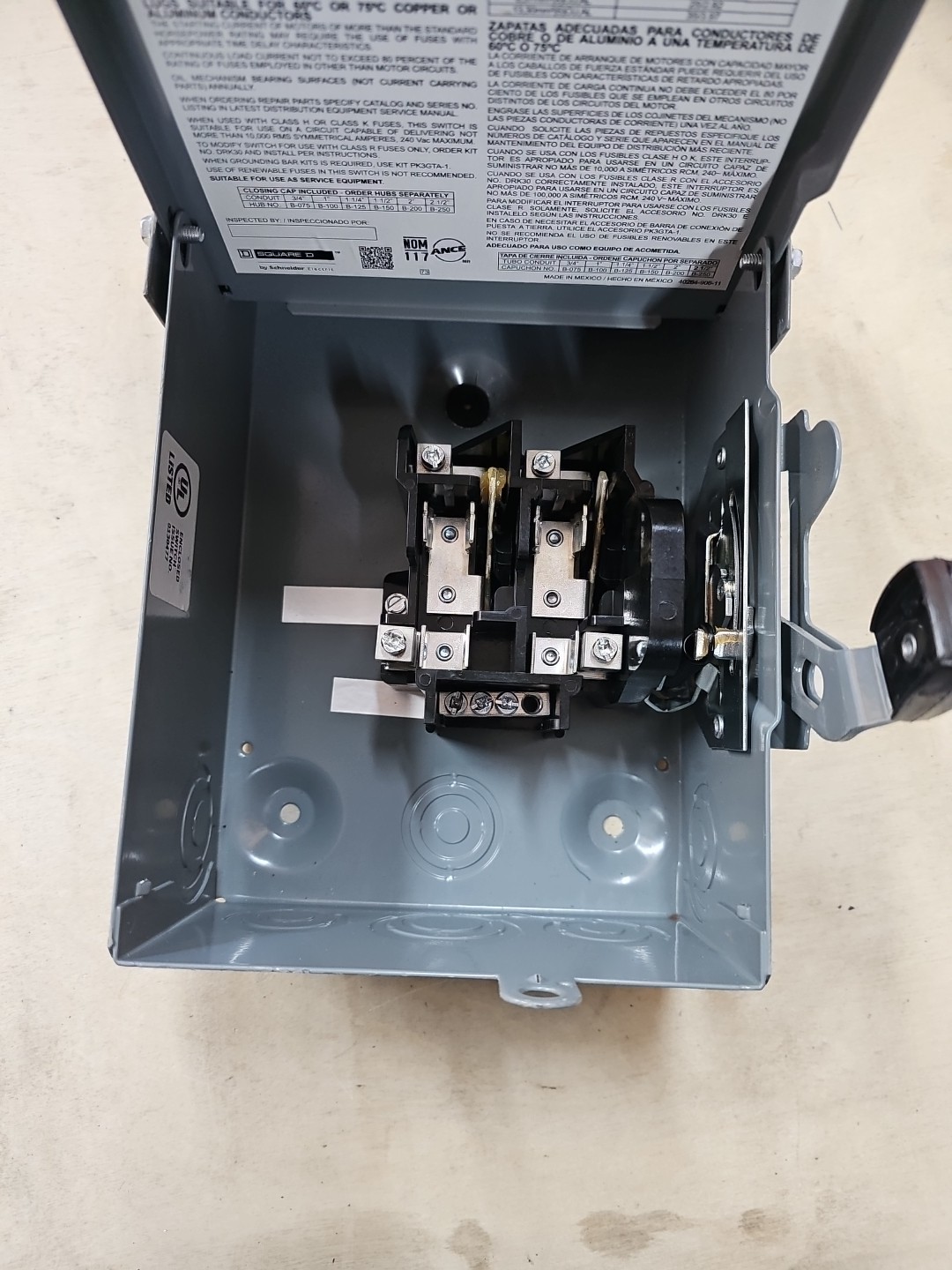 Square D D221NRB General Duty Safety Switch 240VAC 30A