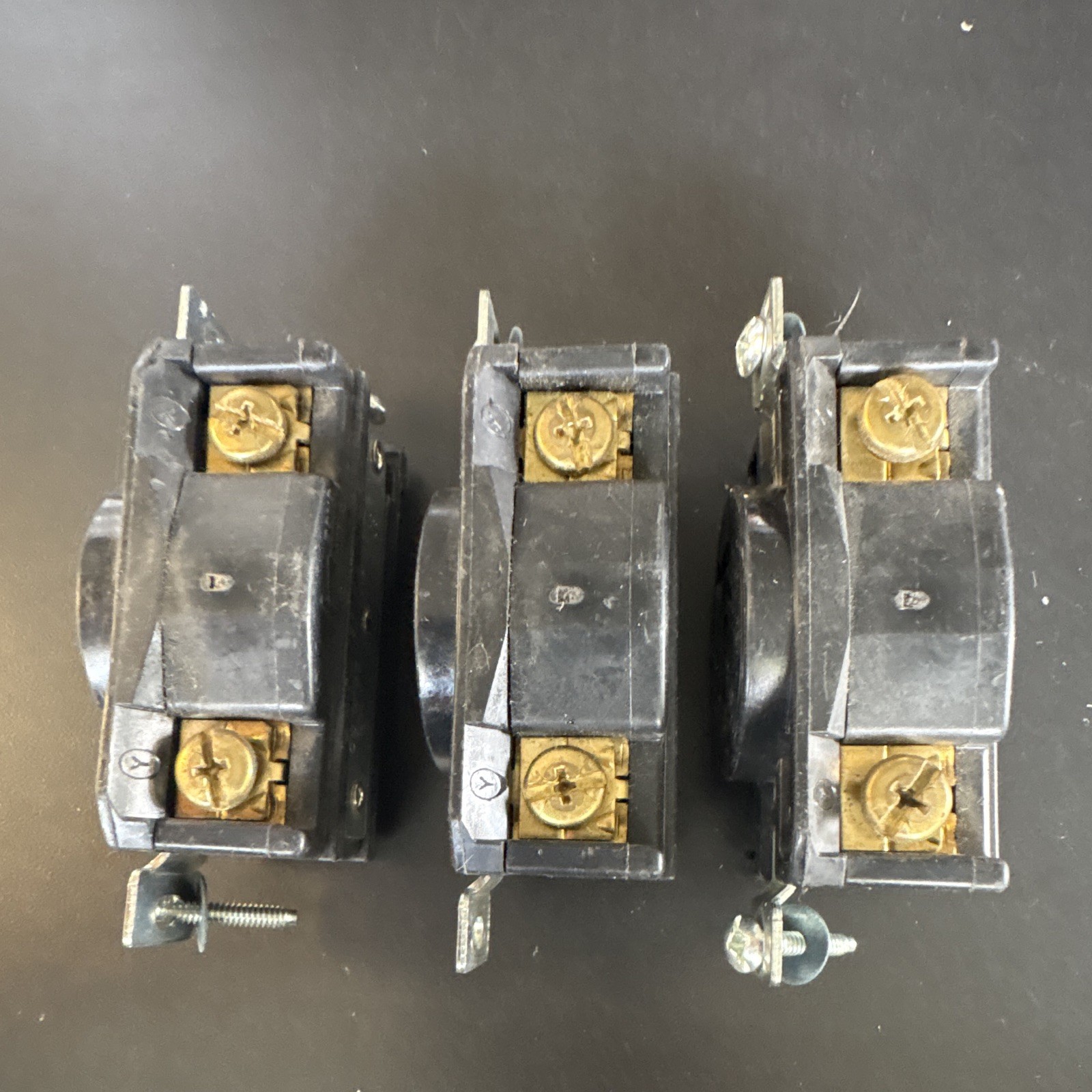 Lot of 3 Cooper Hart-Lock L21-20R Twist Lock Receptacles 20A 120/208V 3 Phase