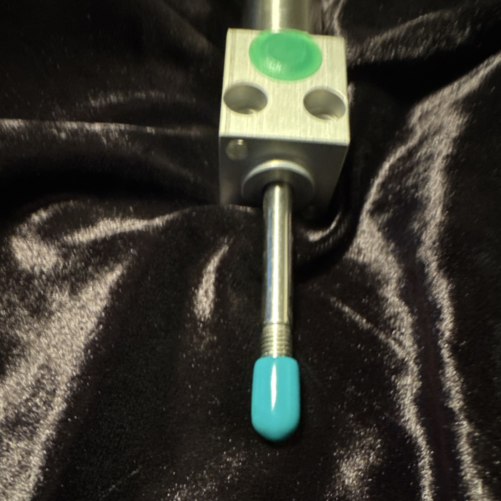 Clippard SS-1148-10 Pneumatic Single-Rod Cylinder Double-Acting for Air