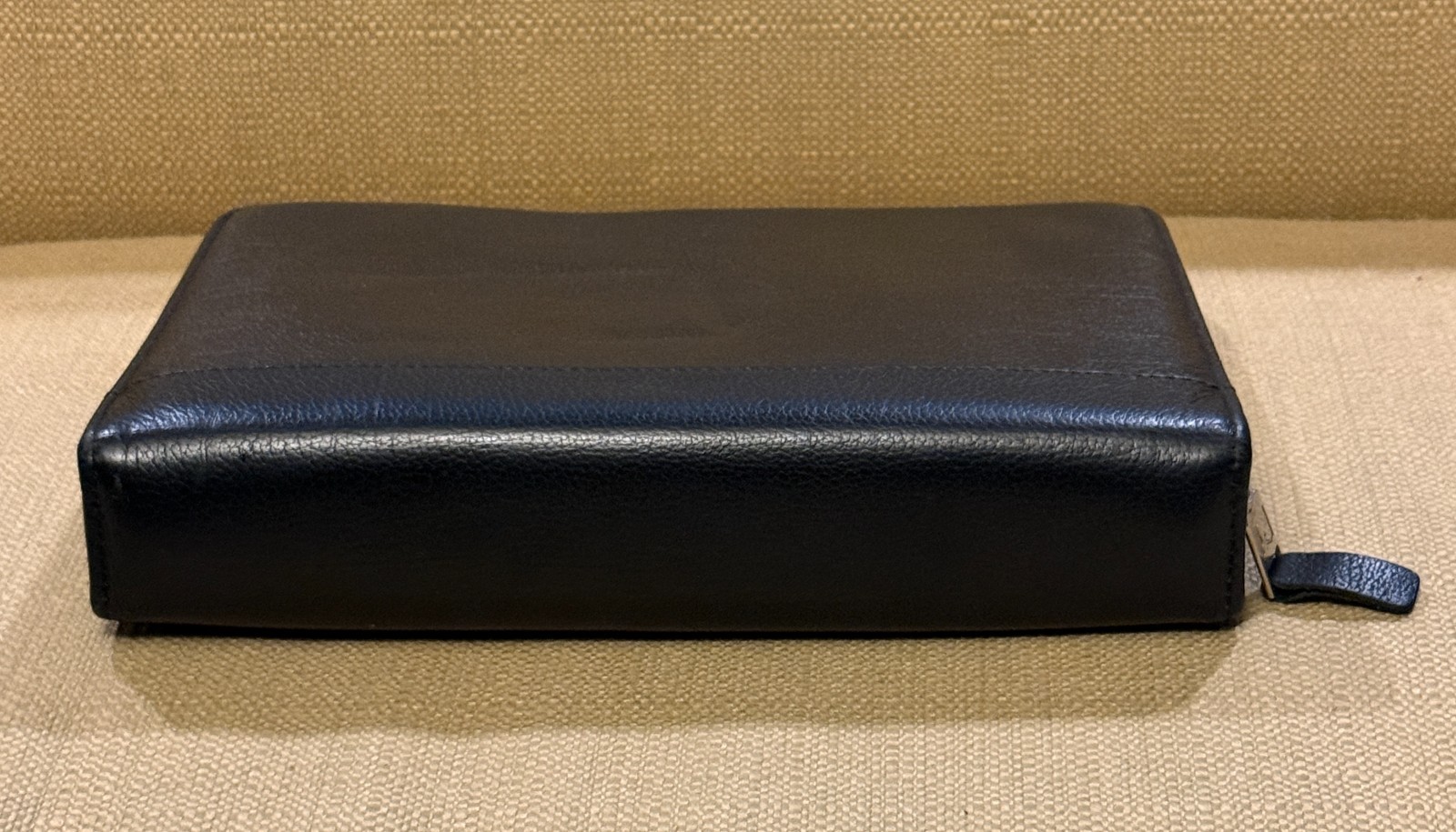 Franklin Quest Classic Black Pebble Leather Zip Around Binder 7-Ring Organizer