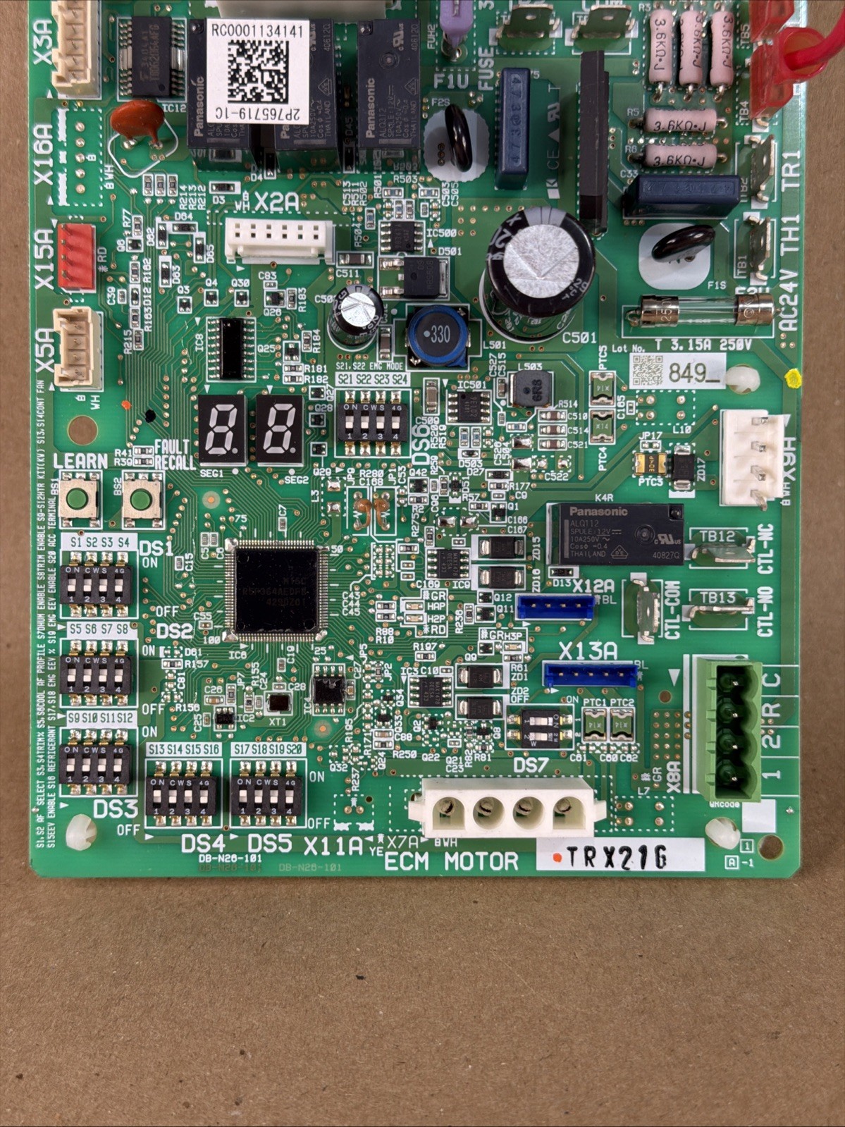 Daikin EC23024-1(C) ECM Motor Heater Control Circuit Board TRY121 (A2)