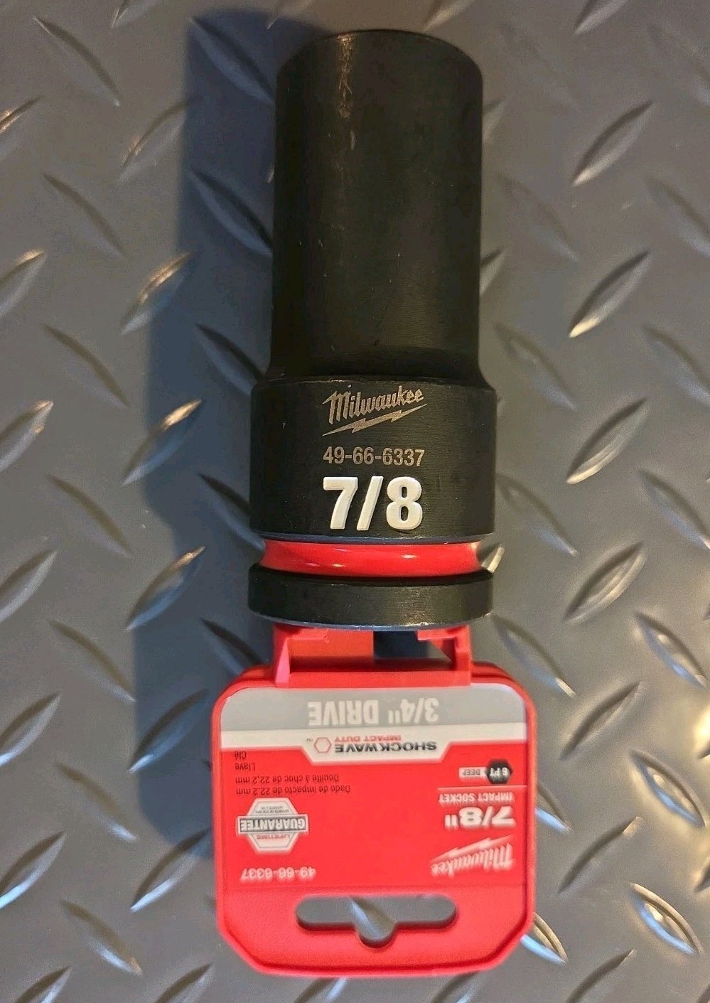 Milwaukee Tool 49-66-6337 7/8″ Shockwave Impact Duty 3/4″ Drive Deep Well
