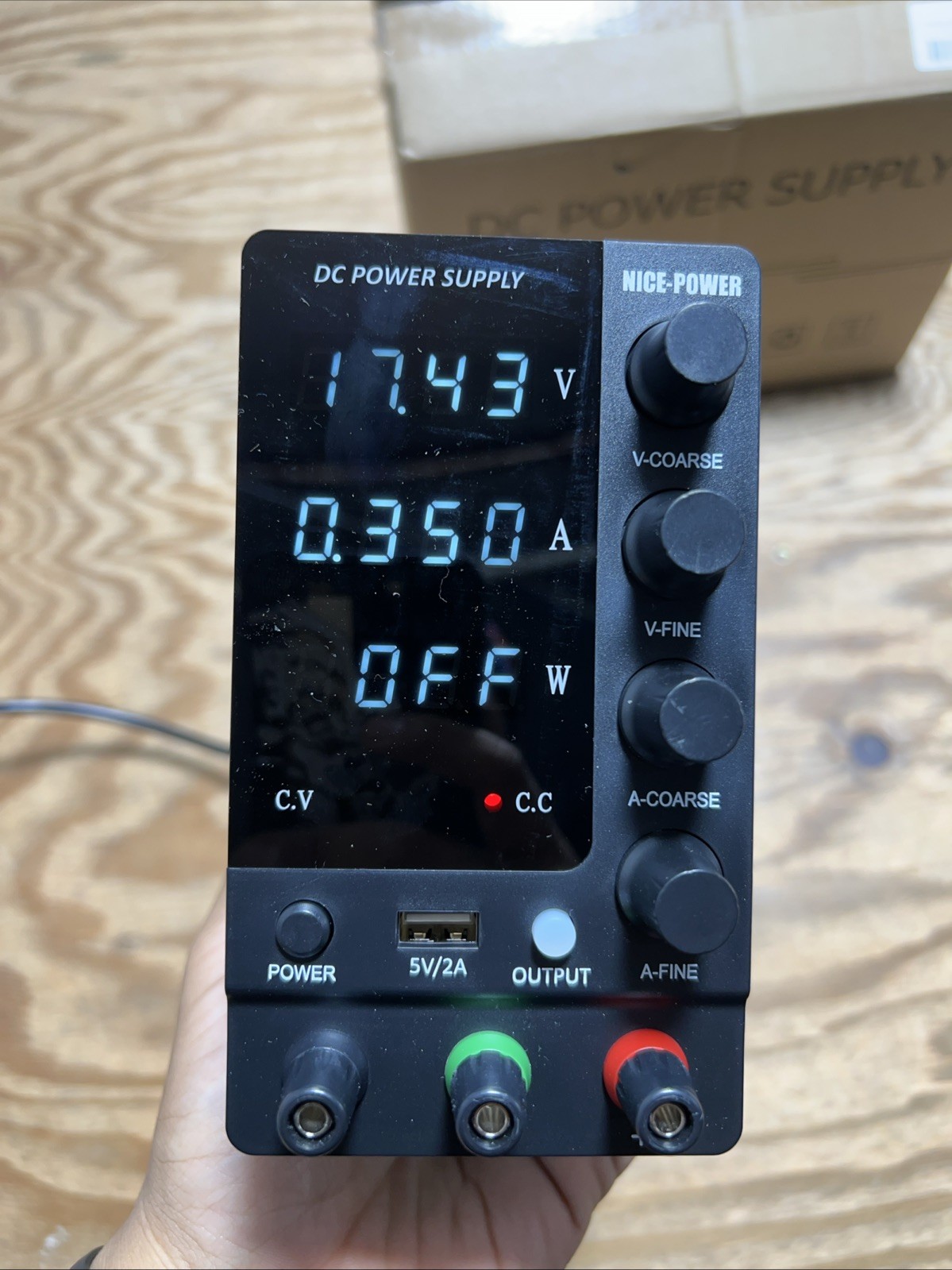 NICE-POWER DC Power Supply SPS-C3010 Variable 30V 10A FREE SHIPPING.