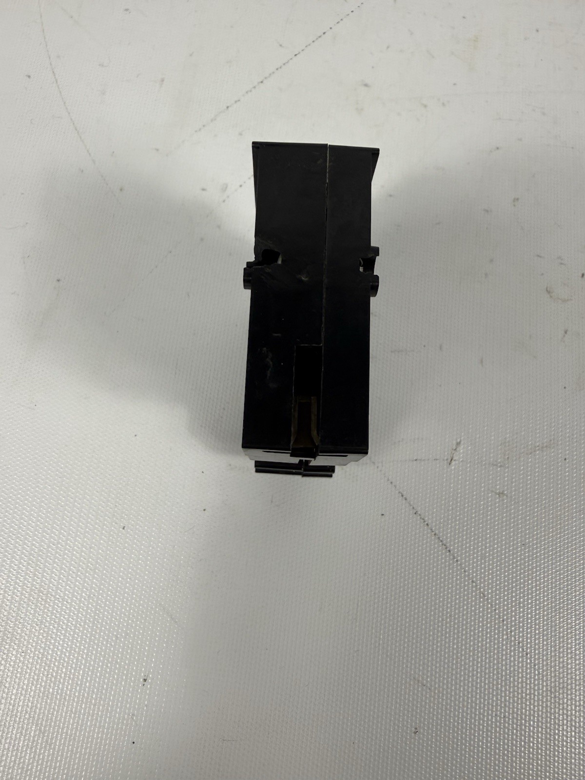 General Switch GA115 Plug-In Circuit Breaker 15A 120/240V 1P 1PH Type GA 15 Amp