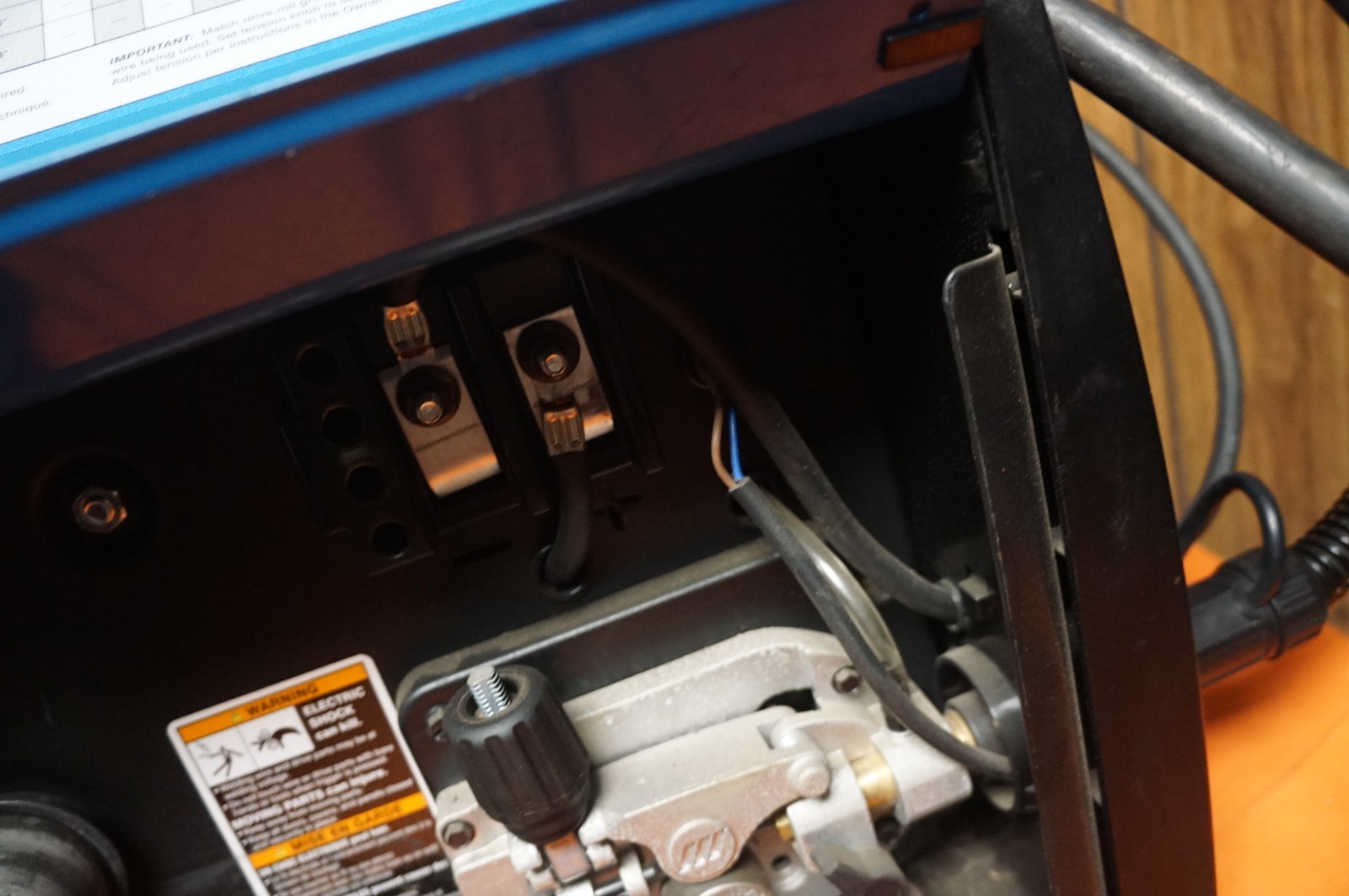 Miller Millermatic 125 Hobby Mig Welder 907692 & MIG Gun