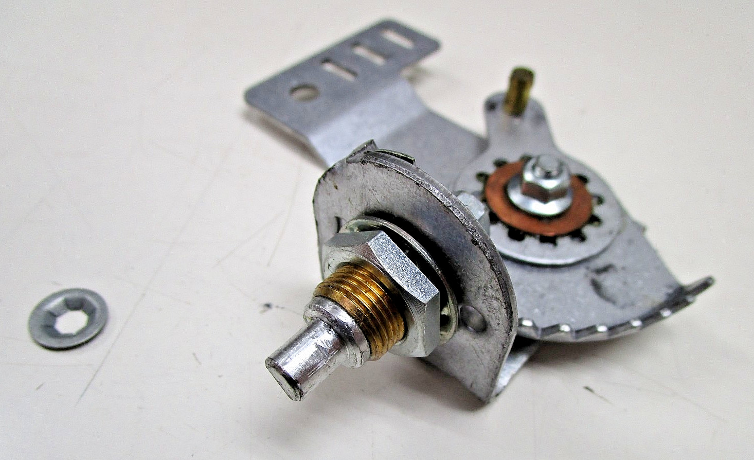 New Flyer 8112383 Rotary Temperature Cable Control Mechanism