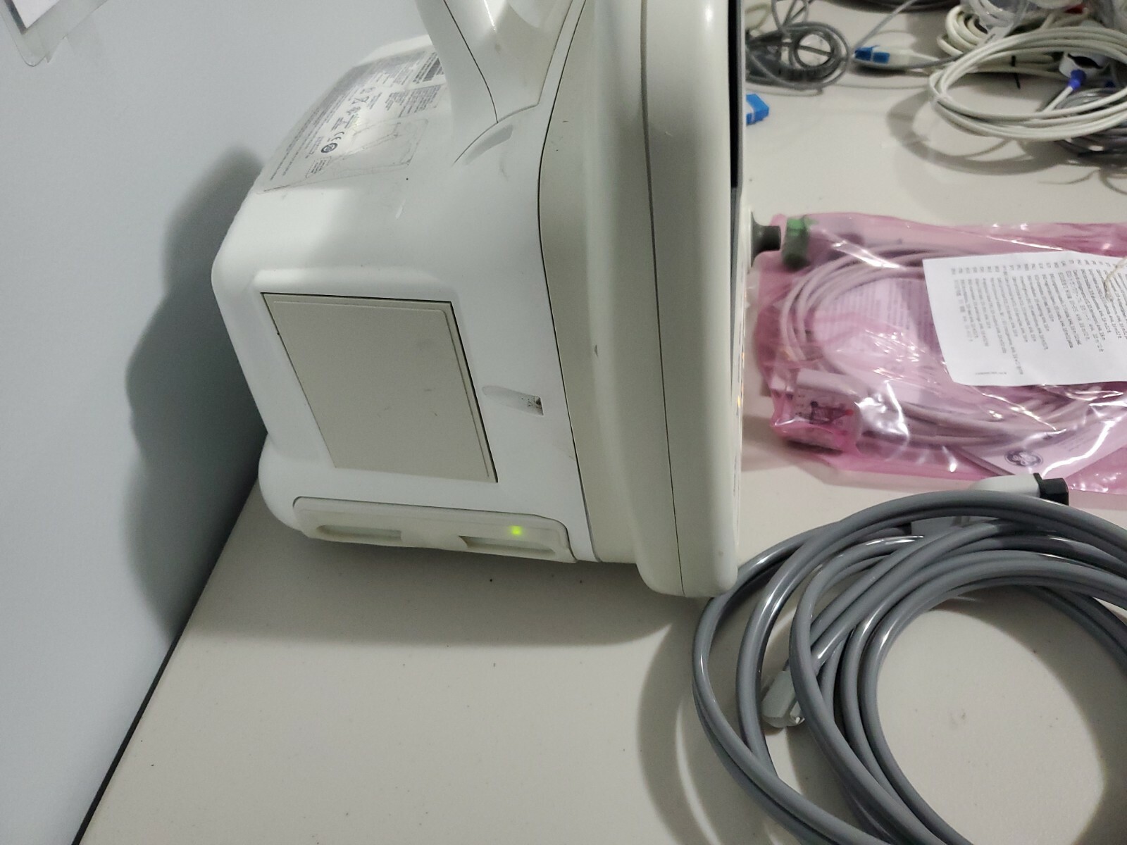 GE Dash 4000 Patient Monitor – 2 IBP, Eco2 enabled, Masimo , NellcoSPO2, Printer