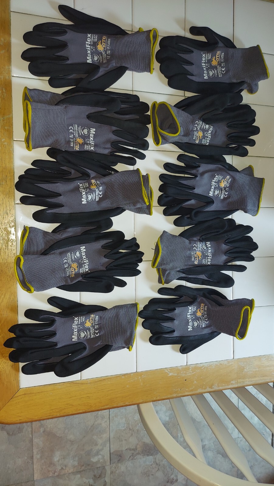XL YELLOW MaxiFlex Ultimate Micro Foam Nitrile Grip Coated WORK GLOVES 10 PAIR