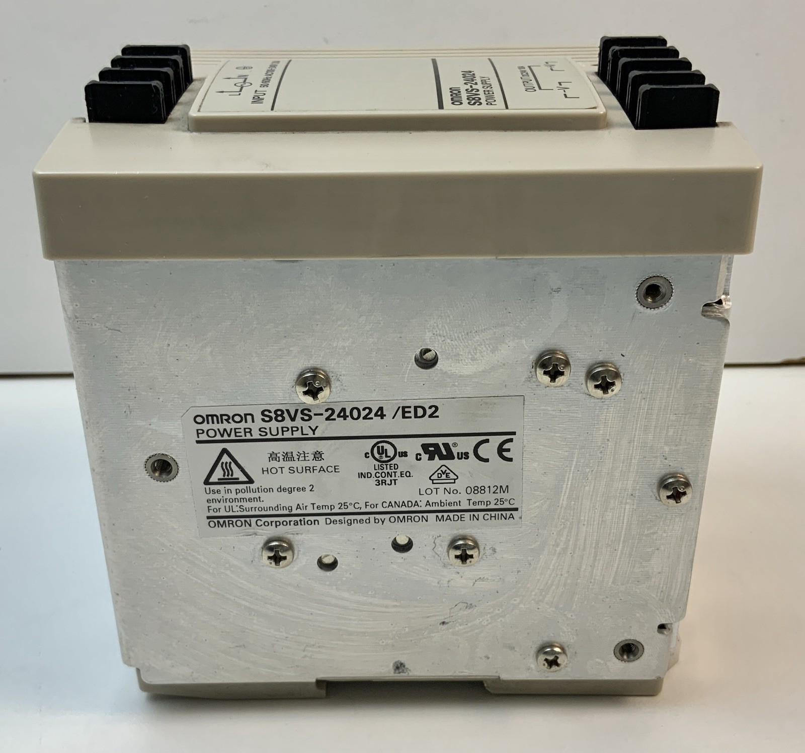 Omron S8VS-24024/ED2 Solid State Power Supply