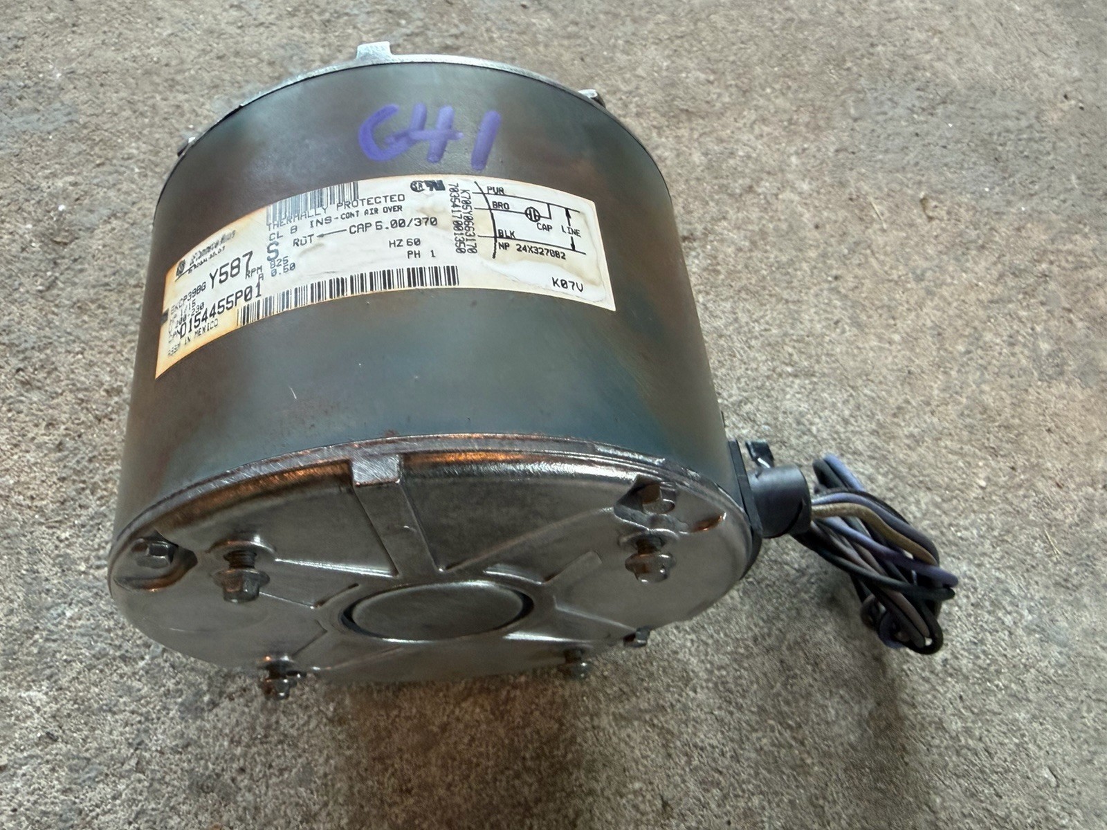 Trane MOT10514 Fan Motor 5KCP39BGY587S 1/15hp 825rpm D154455P01 Same Day Shiping