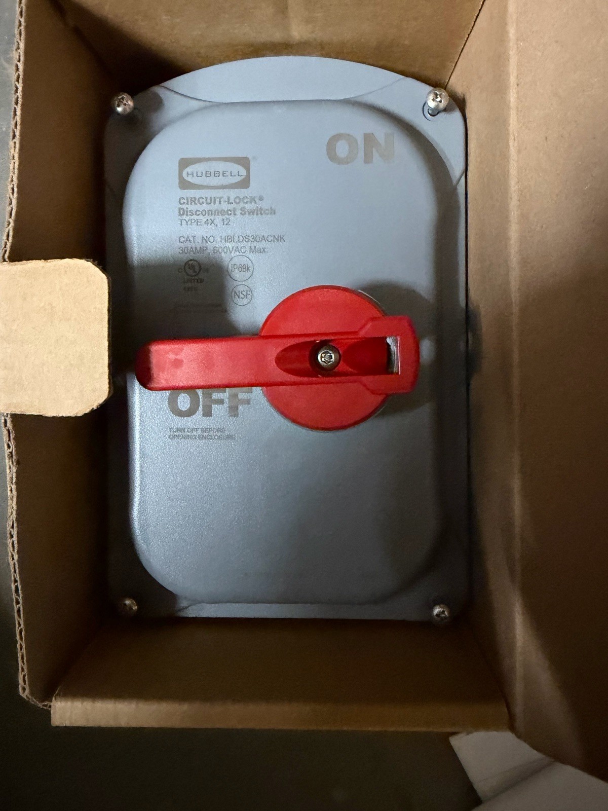Hubbell HBLDS30ACNK MANUAL MOTOR CONTROLLER 30 AMP CIRCUIT-LOCK DISCONNECT