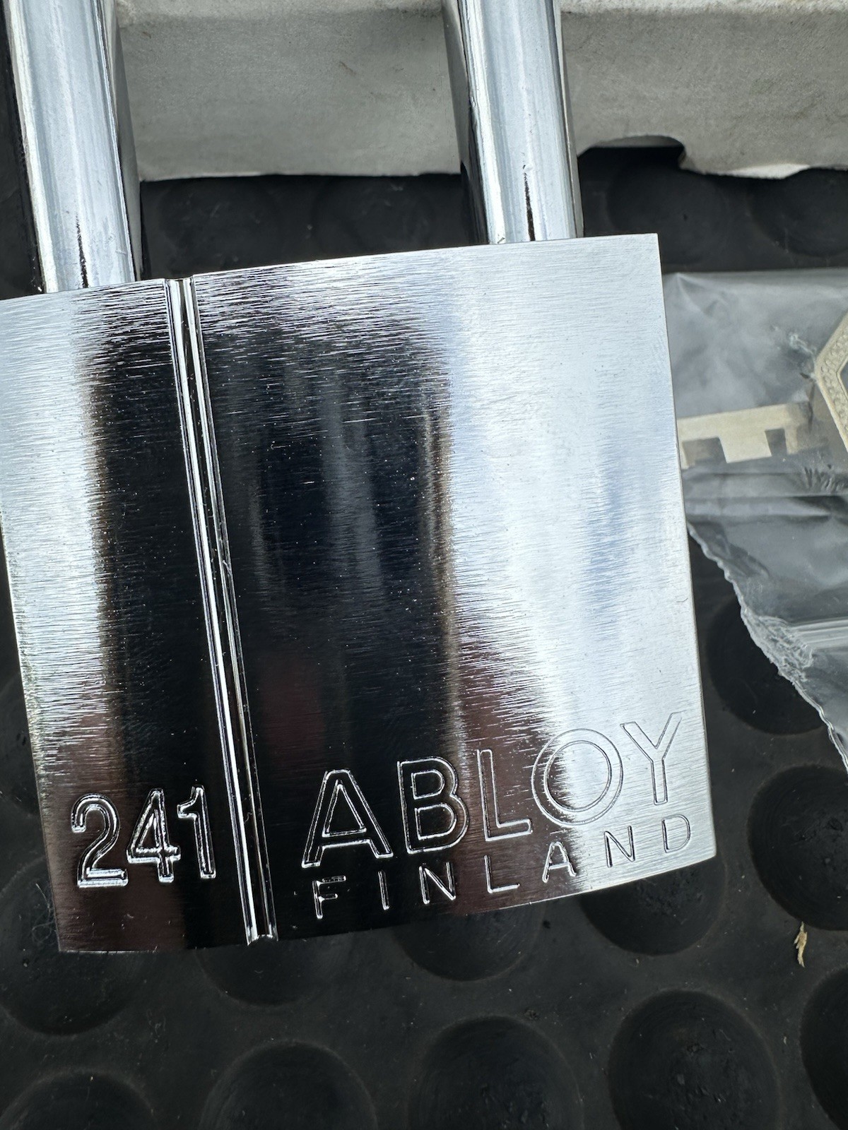Abloy The Enforcer 241 Padlock Sturdy Heavy Duty Case Hardened Steel NIB NOS