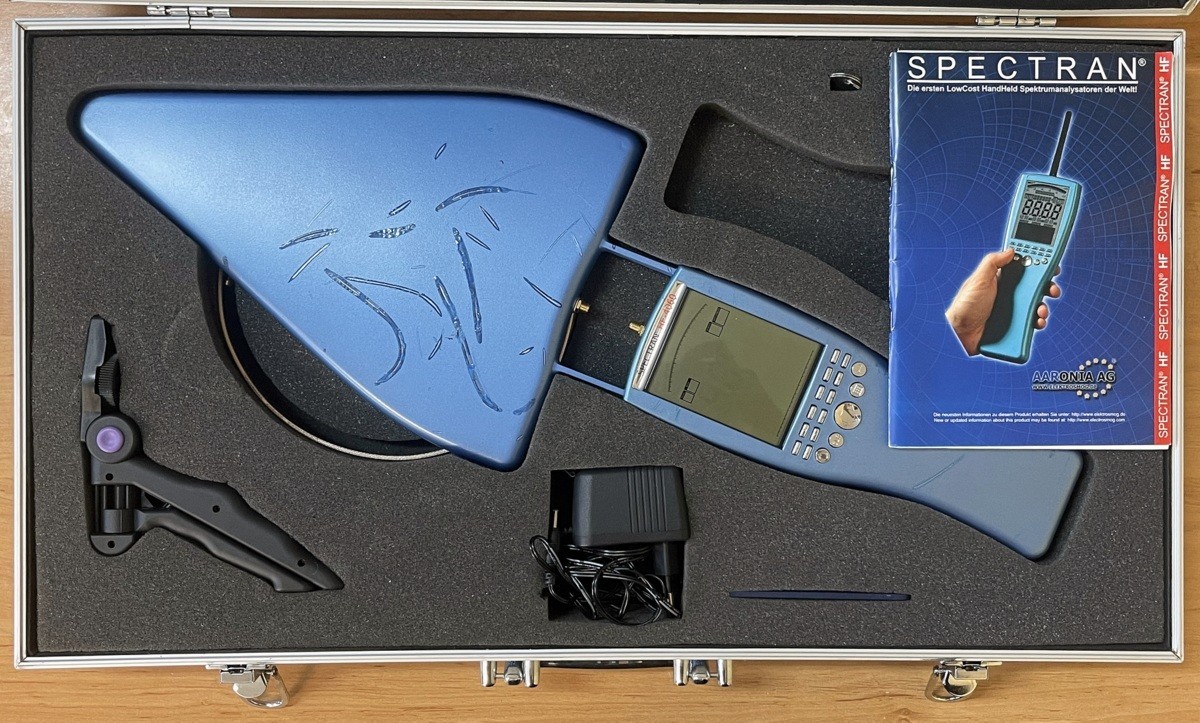 AAronia HF4060, spectrum analyzer, 100 MHz – 6 GHz