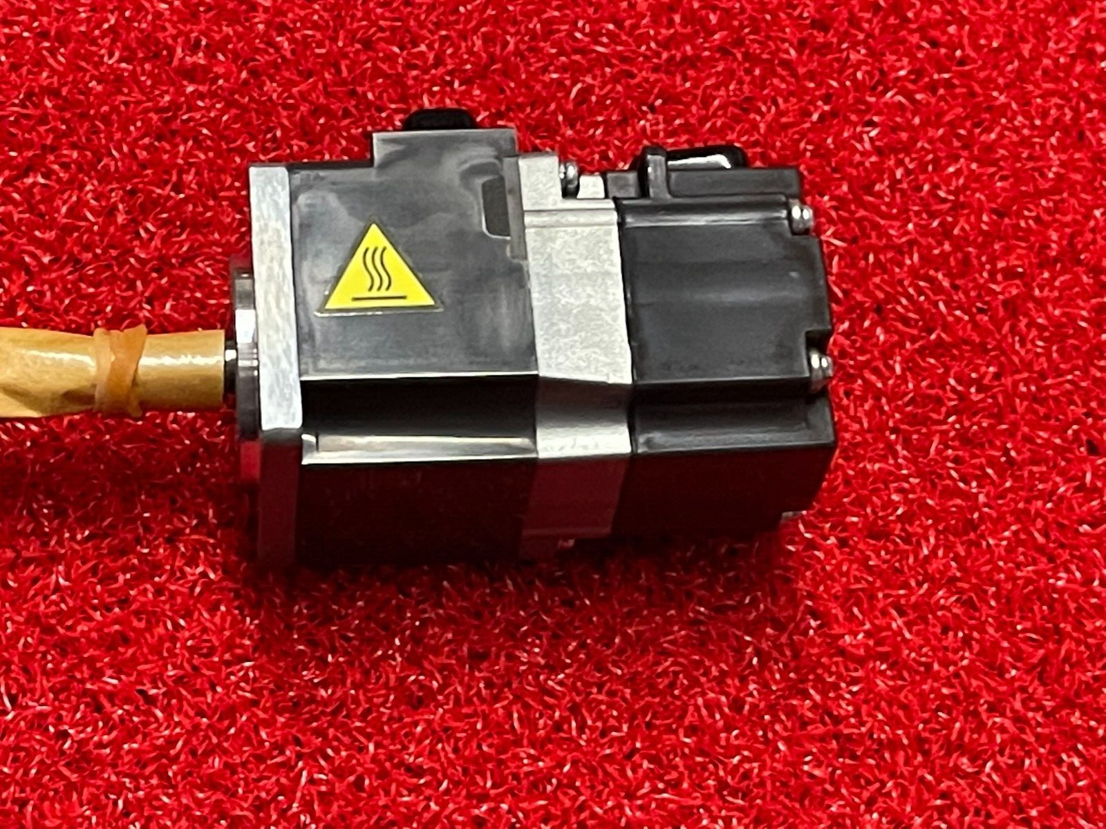 Mitsubishi HF-KN053 AC Servo Motor