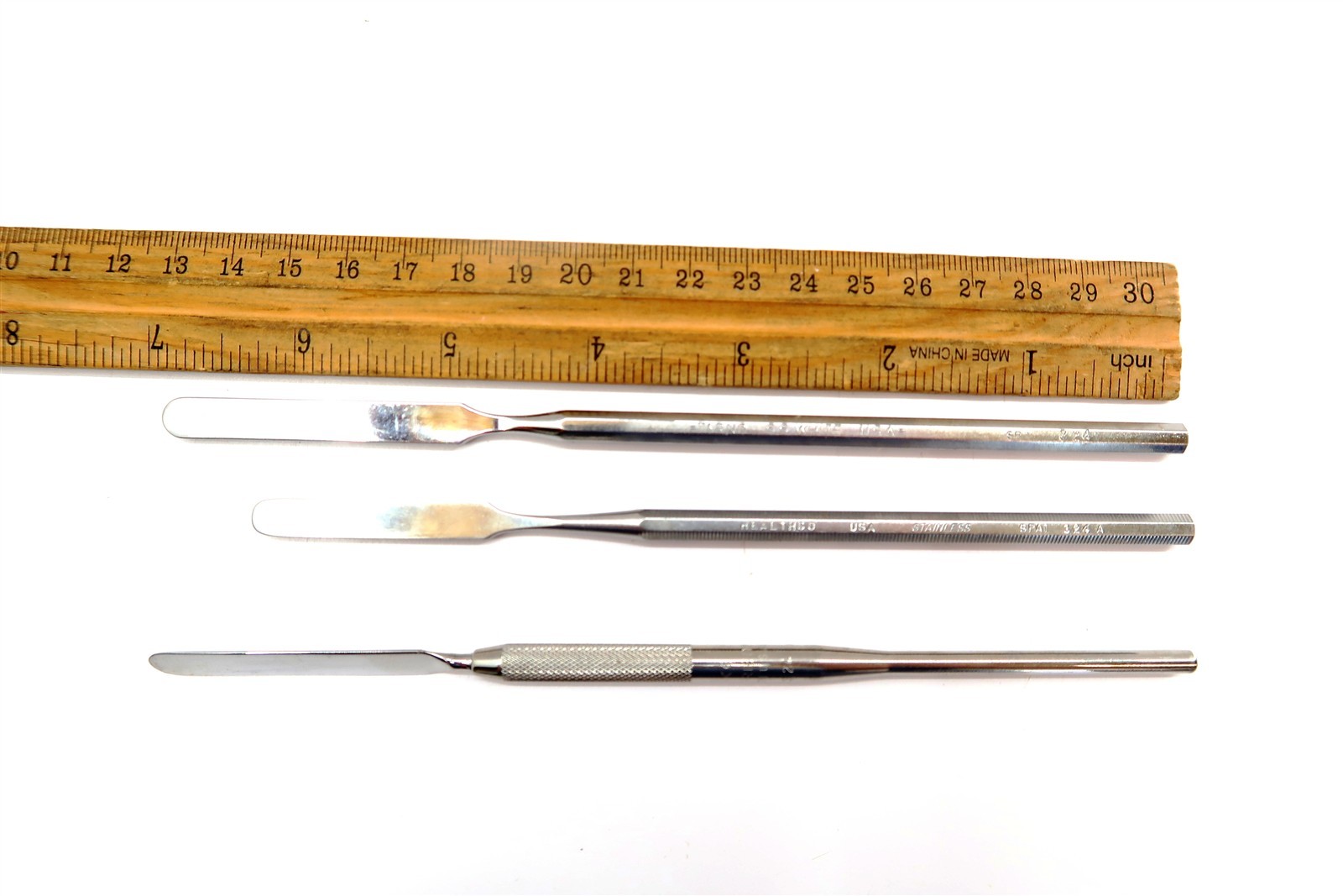 3 Dental Cement Spatulas HU FRIEDY CS24, HEALTHCO 324A and TARNO SS White 324