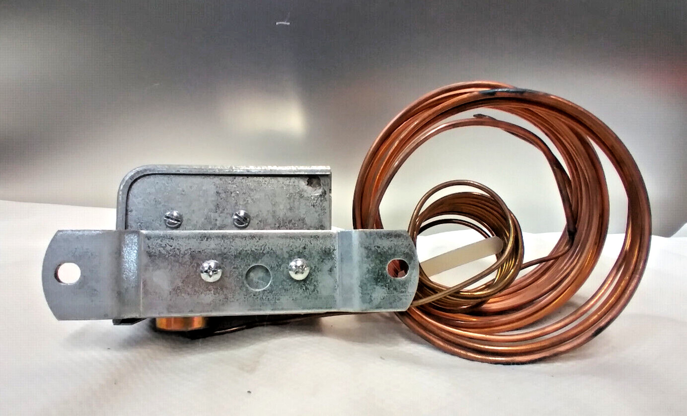 Johnson Controls A11B-1C Low Temp. Cutout Control, Range 35°/45°F, Auto Reset