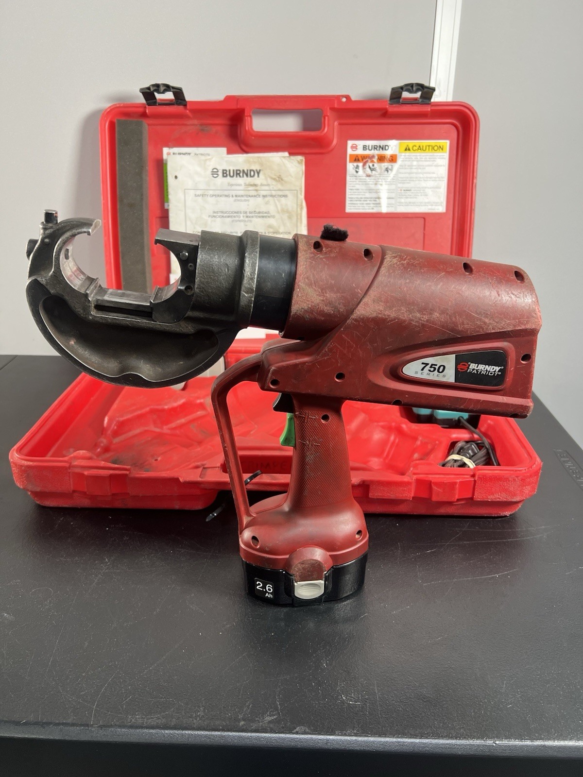 Burndy Patriot PAT750XT-18V Crimping Tool Cordless Hydraulic Crimper
