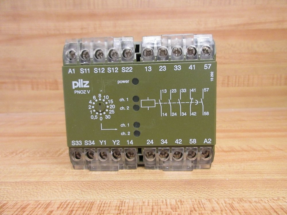 Pilz PNOZ V 30S 24 VDC 47490 Safety Relay PNOZV30S24VDC47490 W/O Mounting Tab