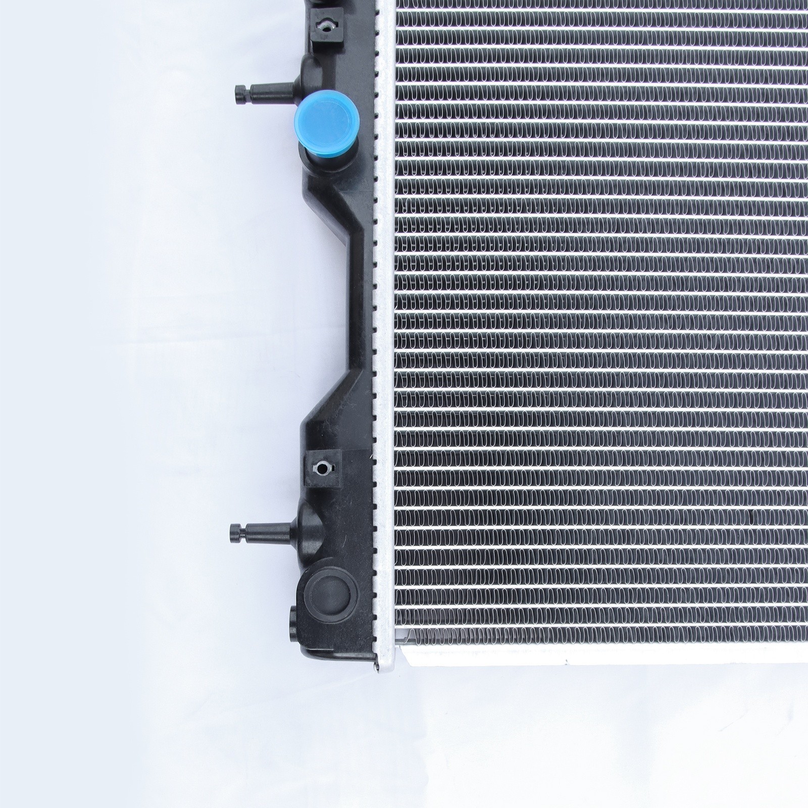 Radiator for Kubota Tractor BX22D BX2230D BX2200D BX23D K2561-85210