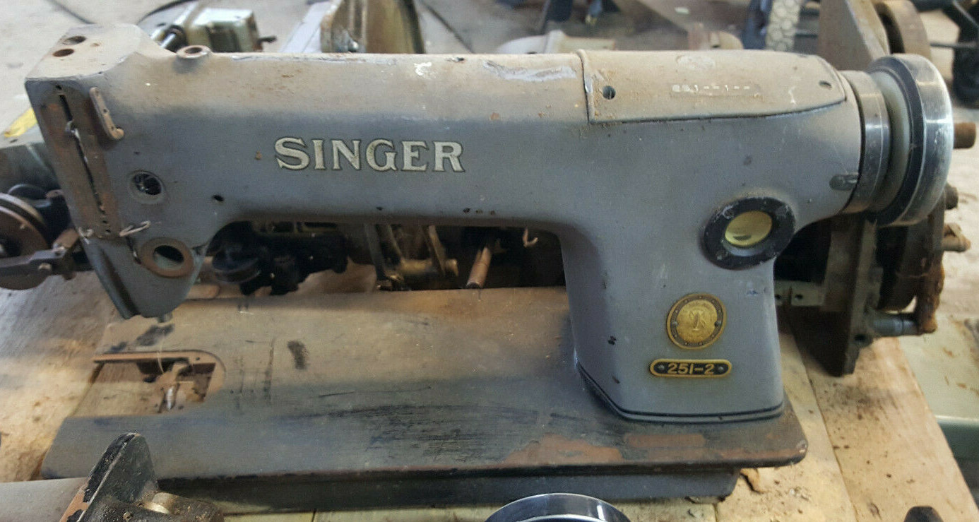 LOT OF 5 – SINGER INDUSTRIAL SEWING MACHINES FOR PARTS
