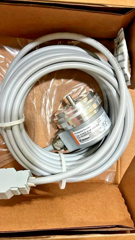 1PC- KUBLER 8.5000.B10B.1024.0065 incremental rotary encoder- New