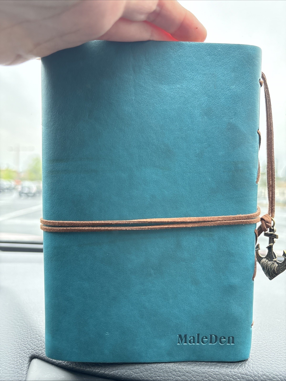 MALEDEN Leather Journal Notebook, Vintage Spiral Notebook Refillable Black